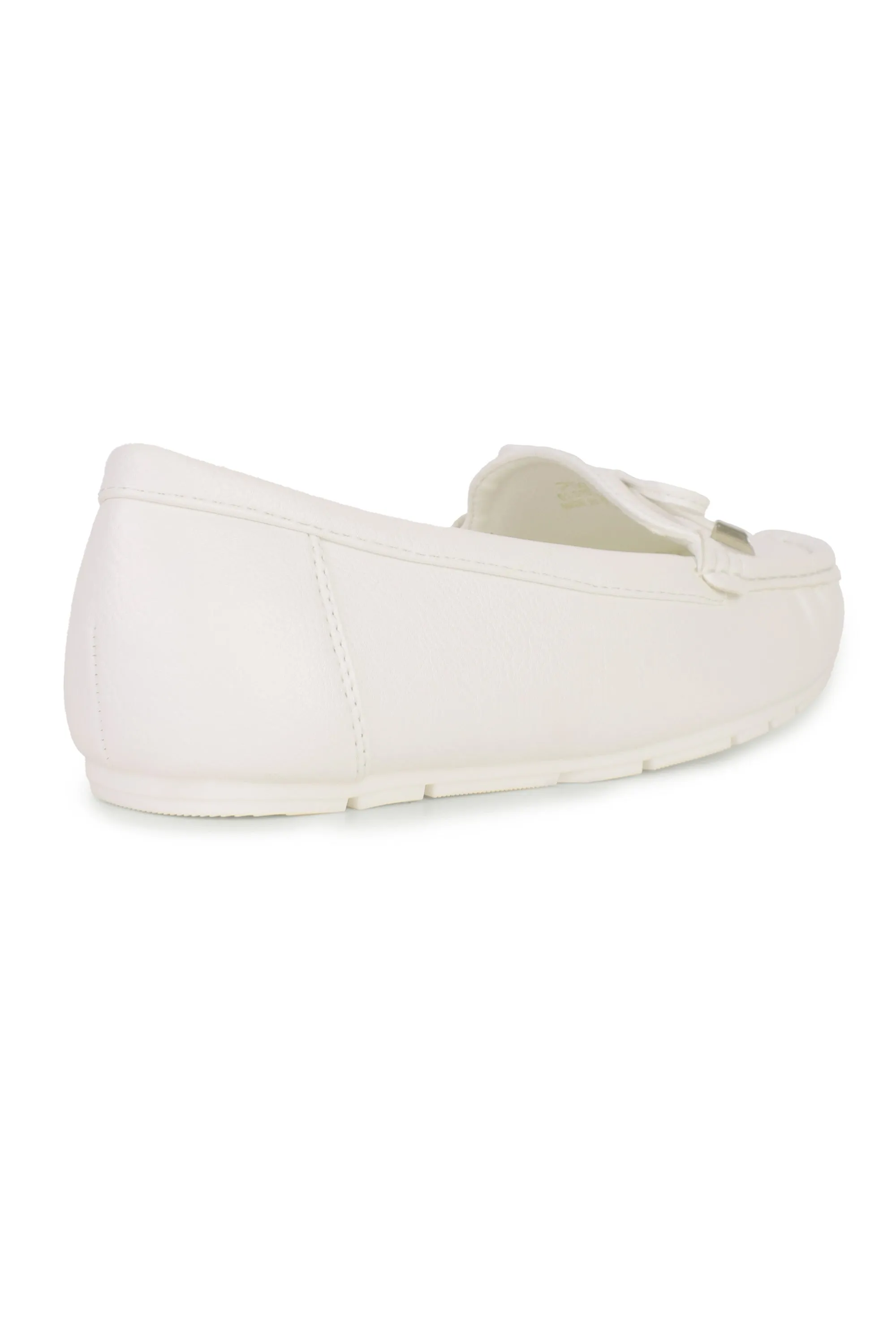 01-5200 Flat Maccasin