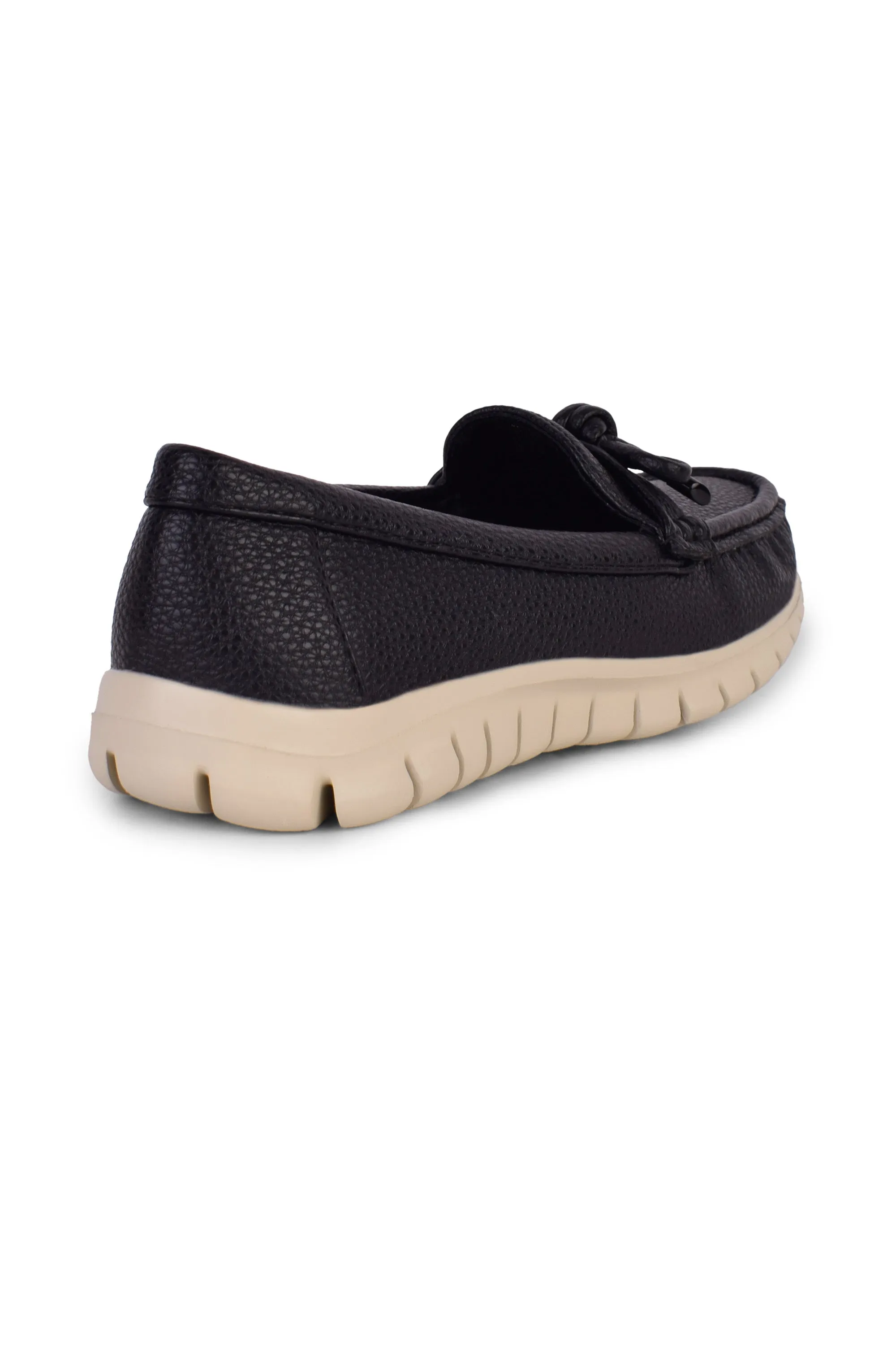 01-5201 Flat Maccasin