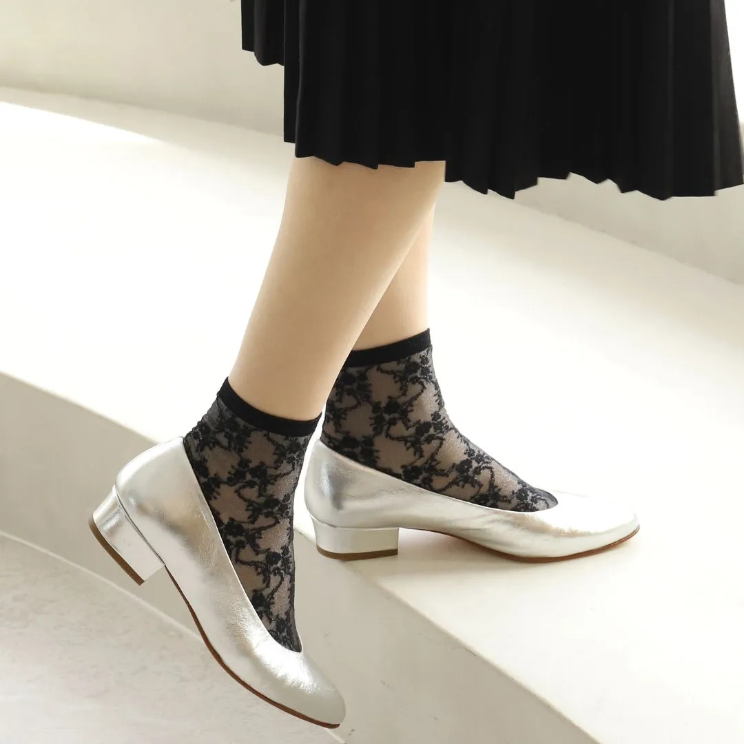 011132969 Fantasy Floral Sheer Ankle Socks