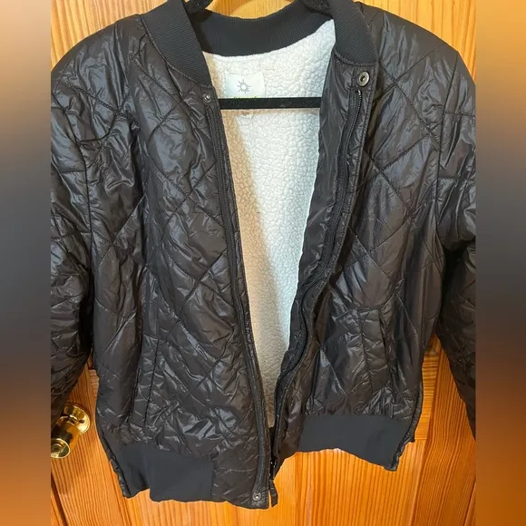 Aerie Offline Puffer Bomber Jacket