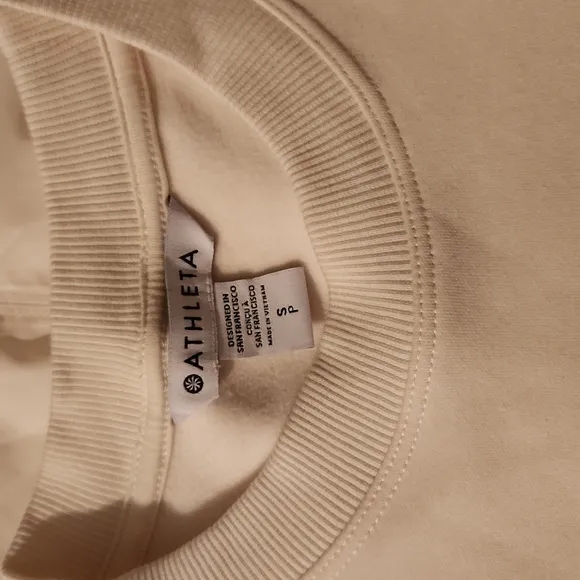 ATHLETA TRIUMPH WHITE HYBRID CREWNECK