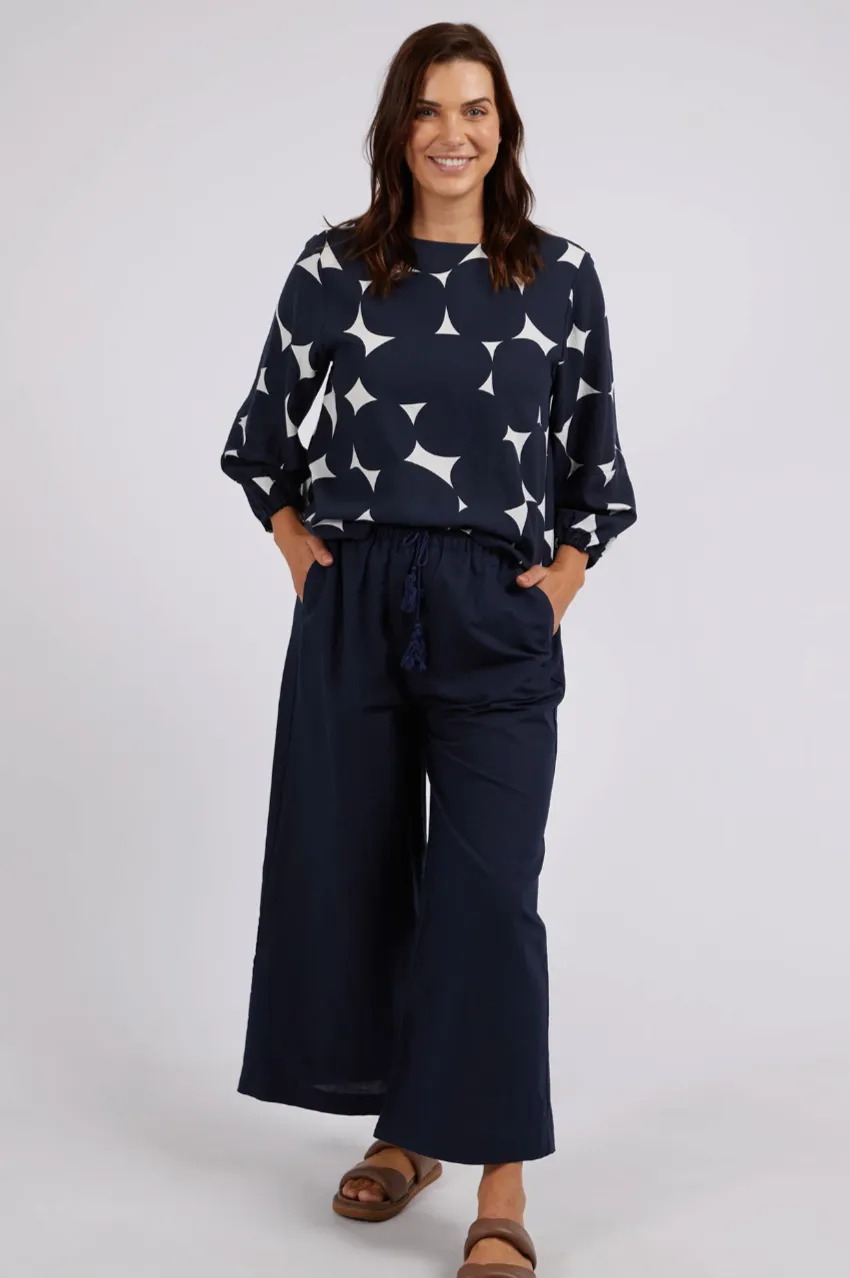 Demi Spot Top