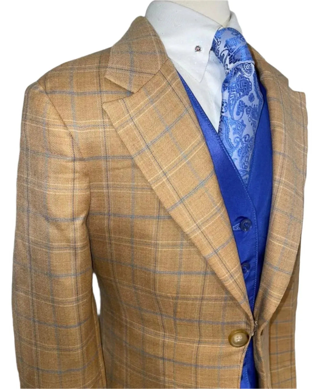 DeRegnaucourt, Girls Day Suit