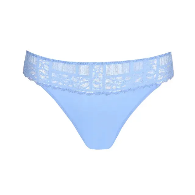 Jadei Thong In Open Air - Marie Jo
