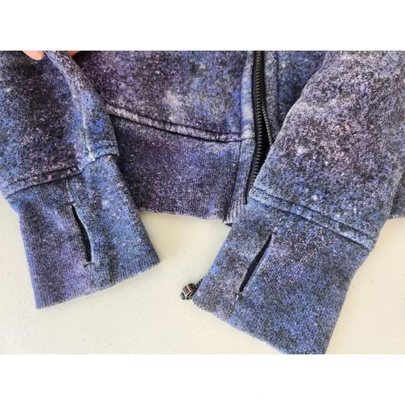 Lululemon Scuba Hoodie Light Cotton Fleece Size 2 Polar Lights Blue Multi