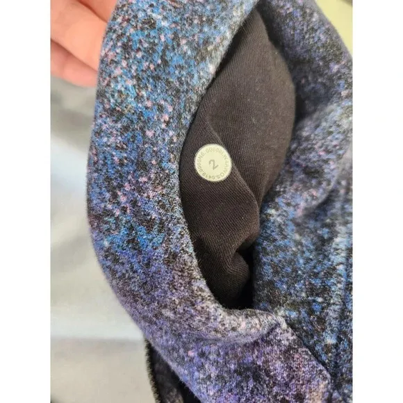 Lululemon Scuba Hoodie Light Cotton Fleece Size 2 Polar Lights Blue Multi