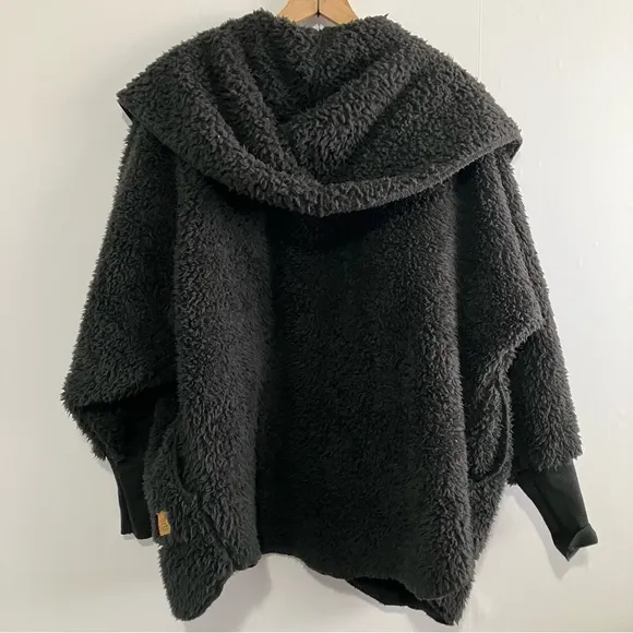 Nordic Beach Cardigan Soft Fluffy Hooded Wrap One Size Black