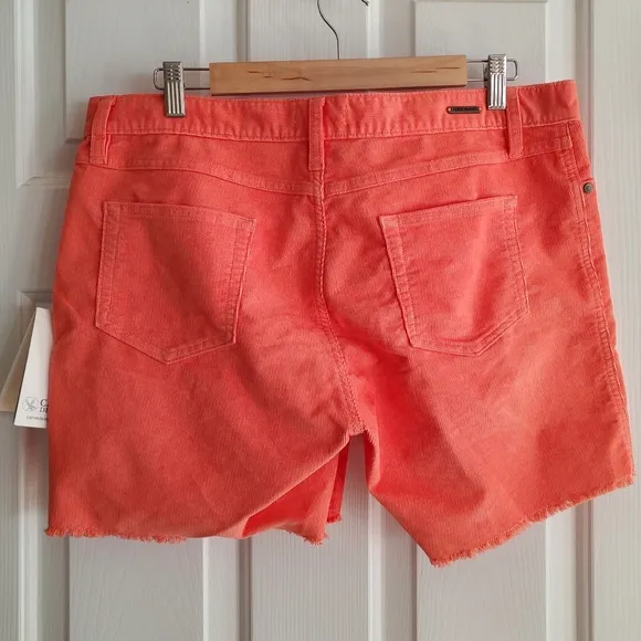 NWT Carve Designs Women's Oahu 6&quot; Short In Coral Size 10