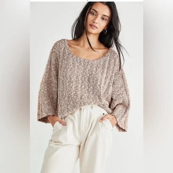 NWT. Free People Good Day Pullover Cropped Sweater Size M