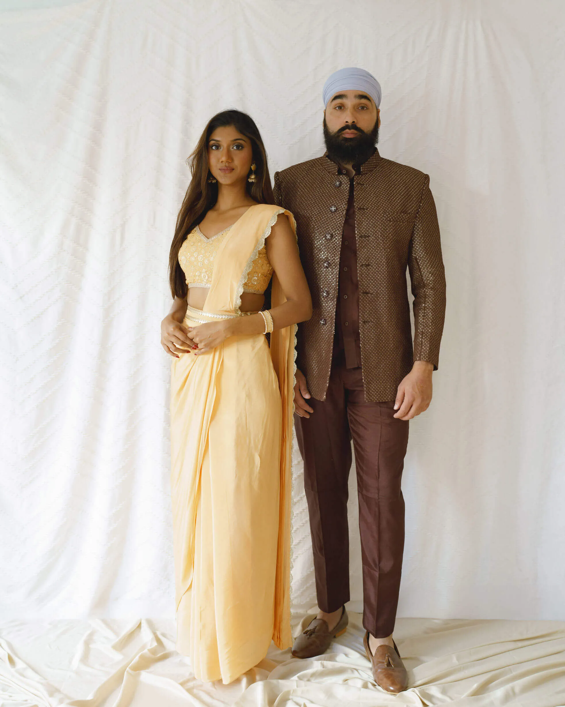 Rangeen Sari (Gold) - Rental