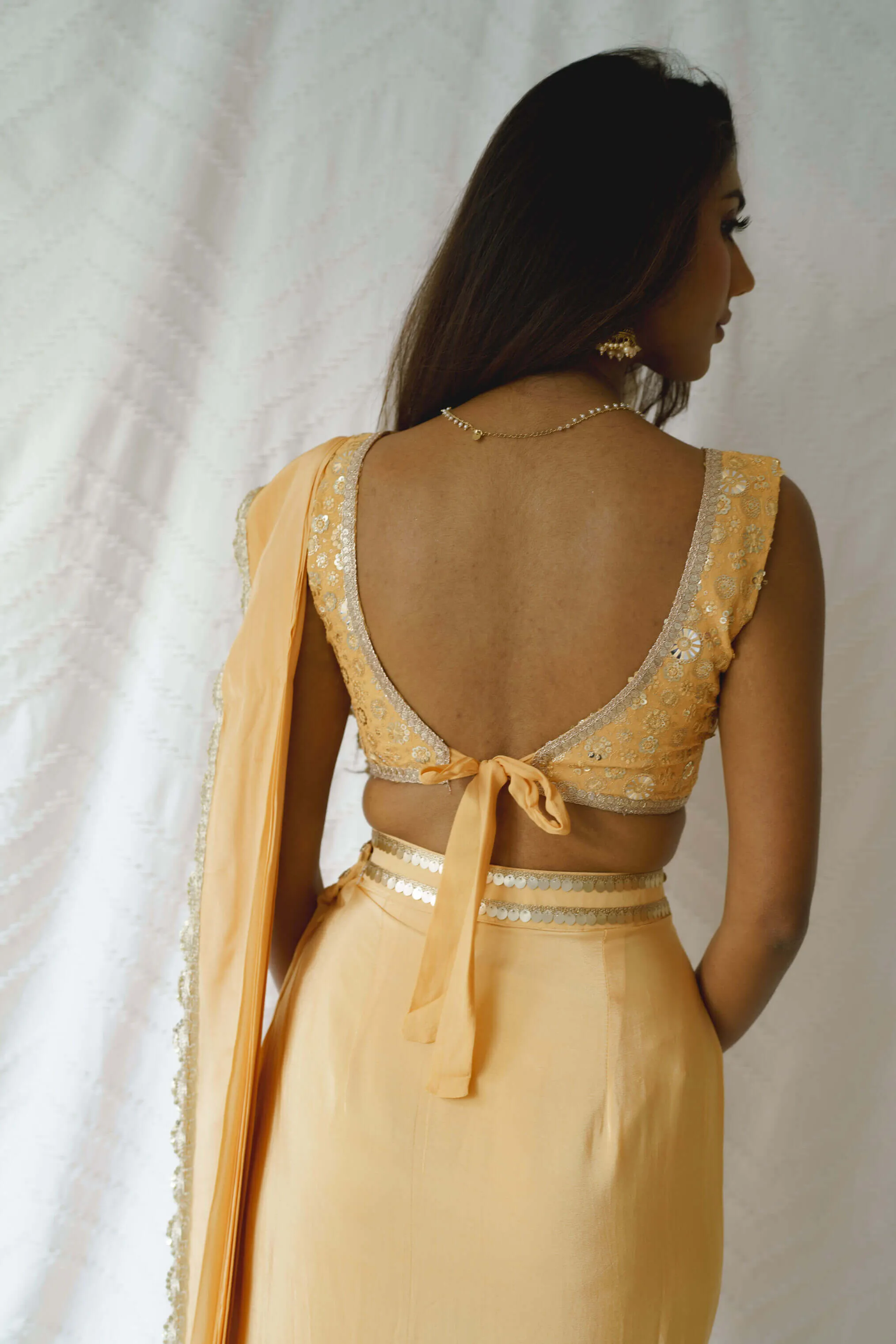 Rangeen Sari (Gold) - Rental