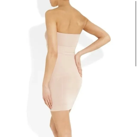 SPANX Slimmer &amp; Shine Strapless Slip Size Large