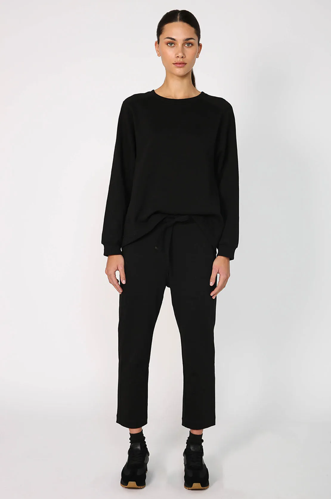 striker sweat / black
