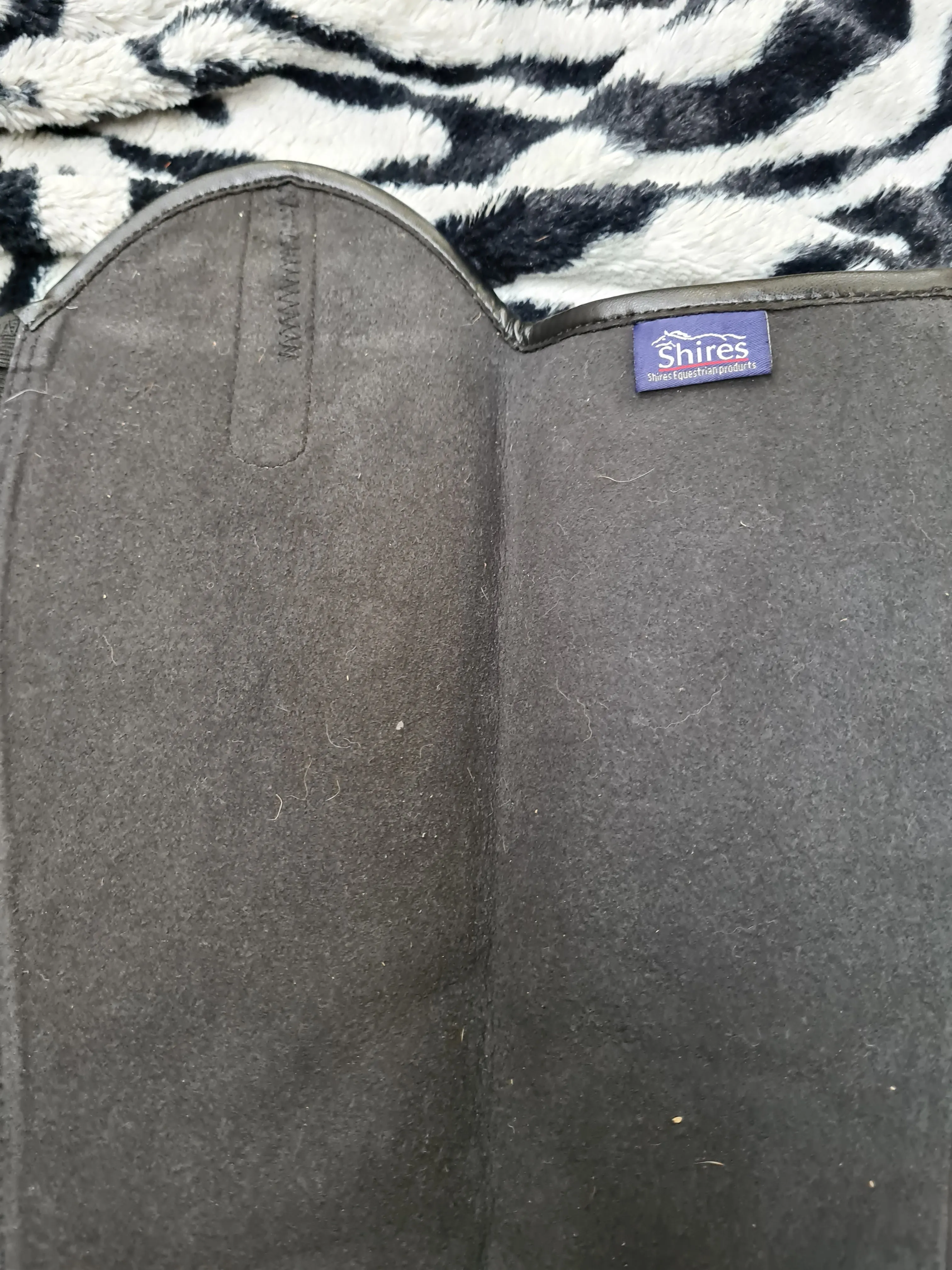 Used adults XS shires black leather chaps