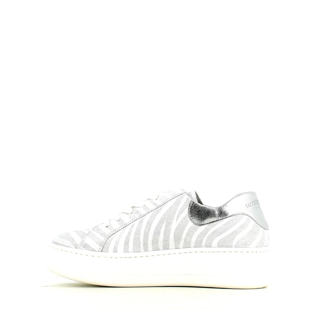 Waldlaufer Nicky Trainer Pearl Silver