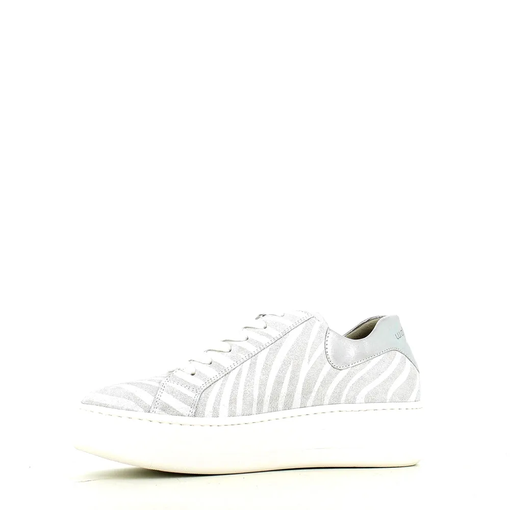 Waldlaufer Nicky Trainer Pearl Silver