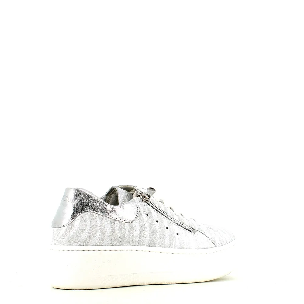 Waldlaufer Nicky Trainer Pearl Silver